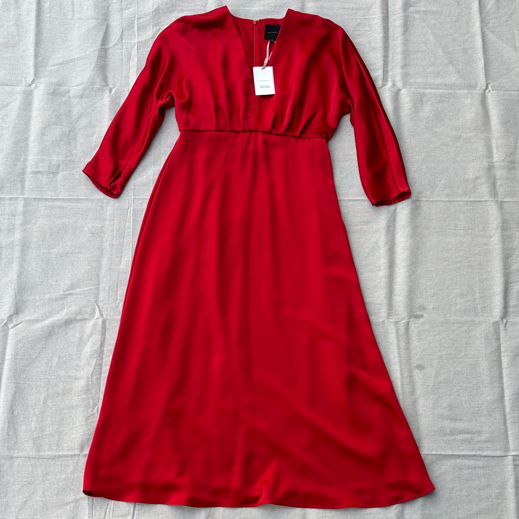 Alex Marie Red Satin Formal Dress Nwt Long Sleeve V Neck Size 12